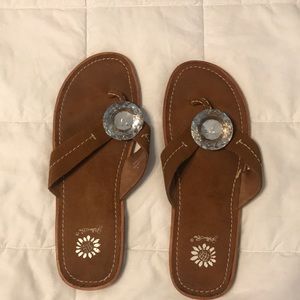 Yellow Box leather flip flops